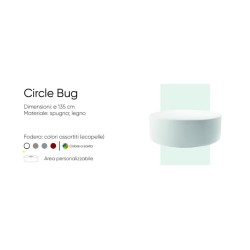 Il Tavolo Cubo artigianale unisce forma e funzione con stile.